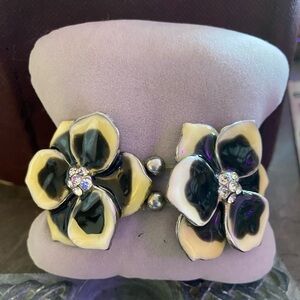 Vintage Enamel and CZ Flower Bracelet